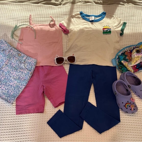 Hanna Andersson || 5T Girls Bundle Shorts, Shirts, Leggings & Shoes - Picture 1 of 13